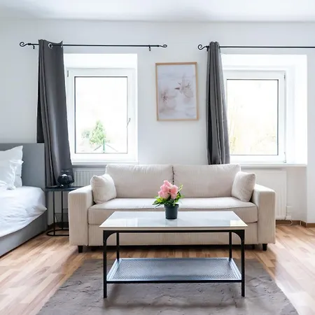 Modern 55m2 Near Vienna - Ideal For Work, Leisure And Relaxation In Nature דירה Kaltenleutgeben
