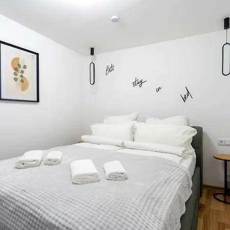 Modern 55m2 Near Vienna - Ideal For Work, Leisure And Relaxation In Nature דירה
